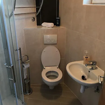Ivo Guest house