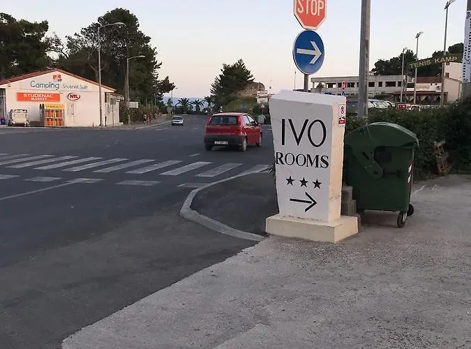 Casa de hóspedes Ivo 3*